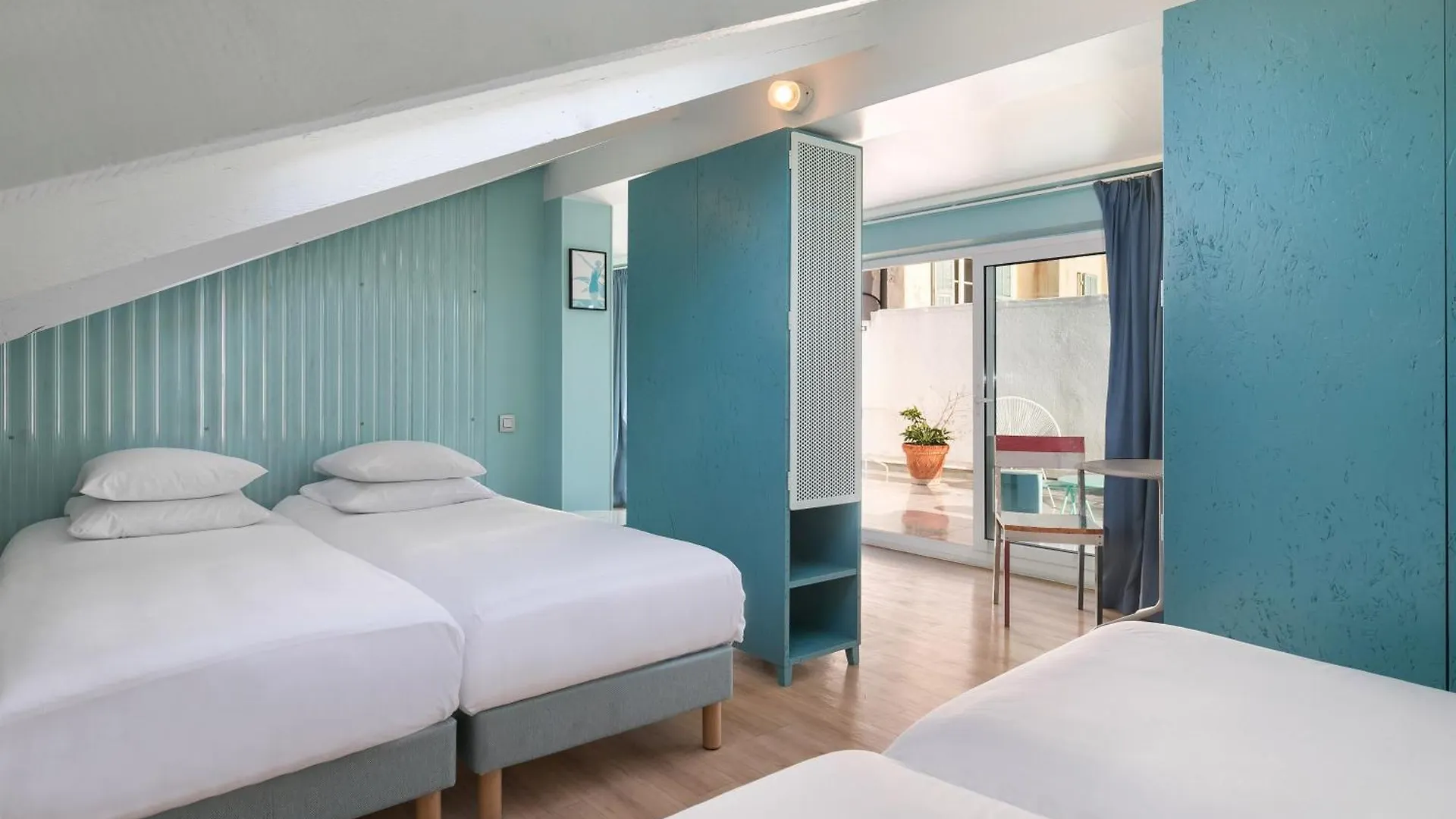 Hostel Ozz Νίκαια
