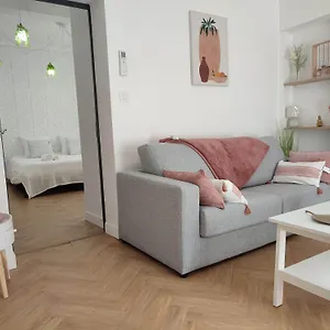 les-loges-de-montauban.midi-pyreneeshotels.com/