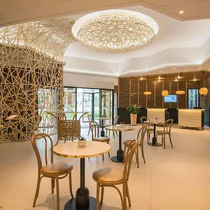 Szálloda Novotel Arenas Aeroport, Nizza