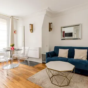 Saint Paul Le Marais Charlemagne Apartment Paris