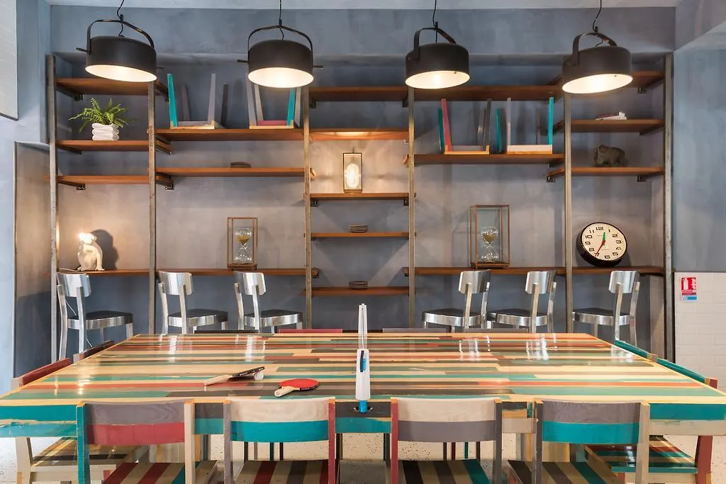 Hostel Hôtel Ozz By Happyculture Nizza