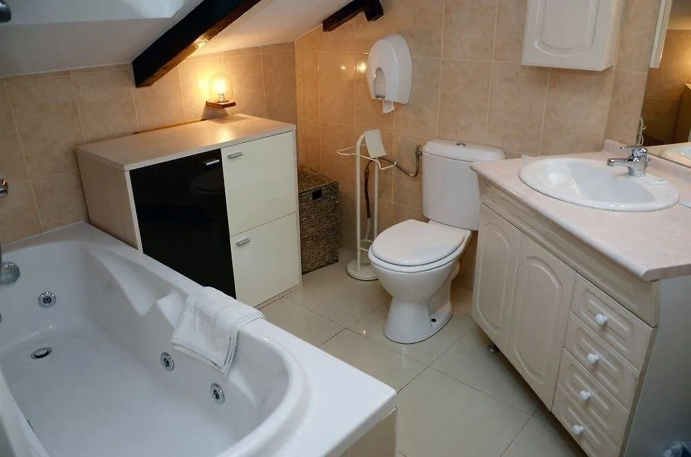 Hostel Ozz Nice