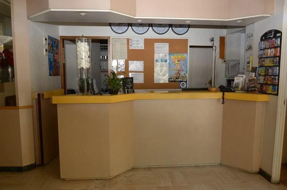 Hostel Ozz Nice France